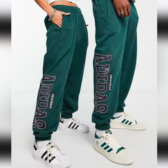 NWOT Adidas Cuffed Sweatpants Size XL - Picture 2 of 6